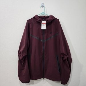 Nike Tech Woven Windbreaker Hooded Jacket Burgundy Mens Size L-TALL HM7151-652